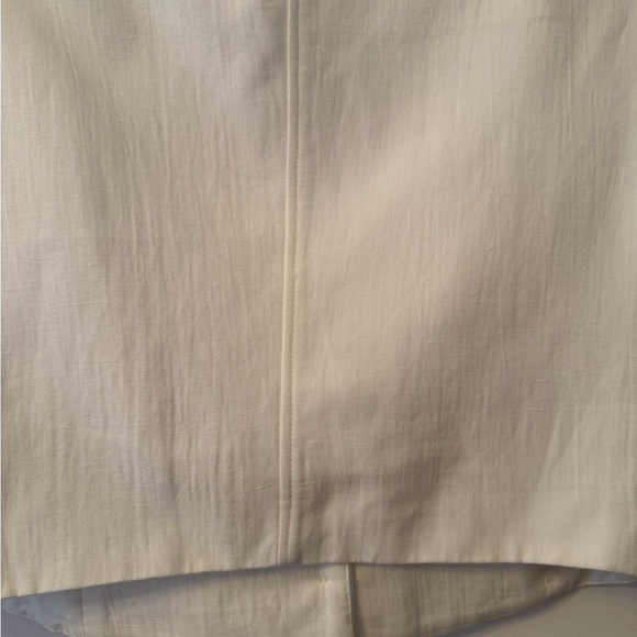 Zara Women's Cream and White Linen Blend Vest, Three Button - XLARGE - Picture 6 of 6